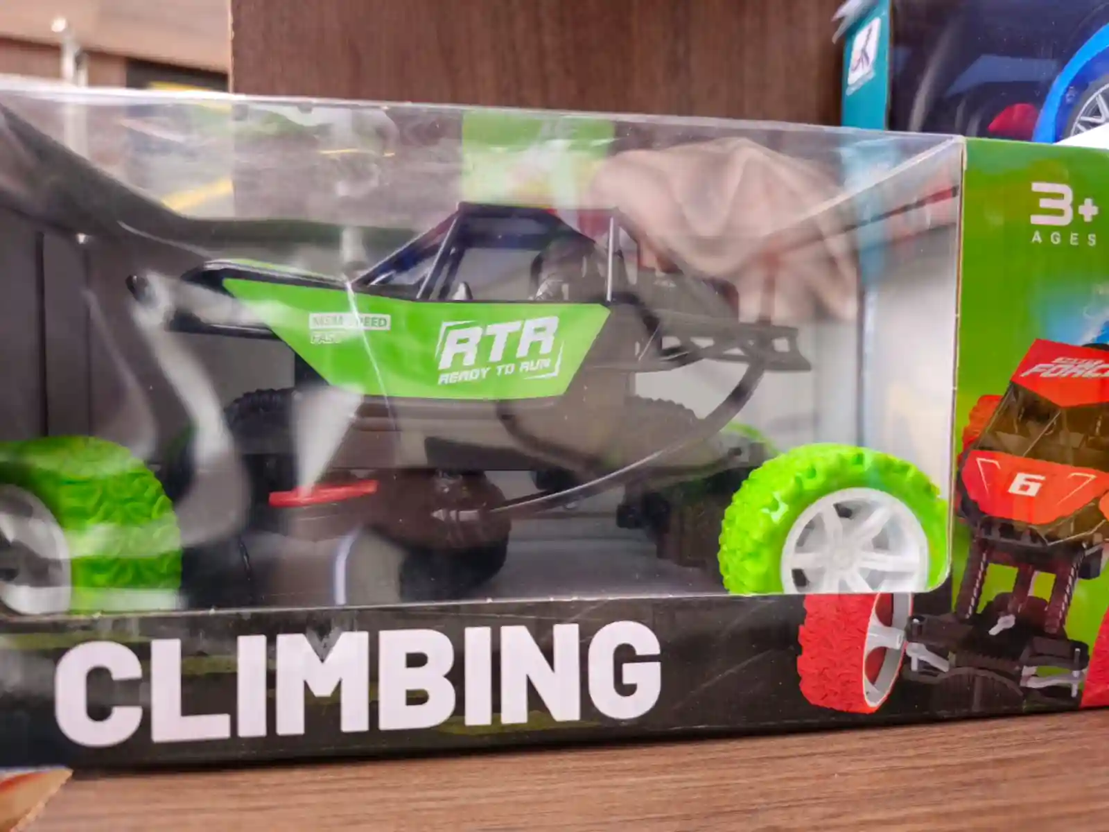 1:18 R/C CAR (4CH) (NOT INCLUDE BATTERY)