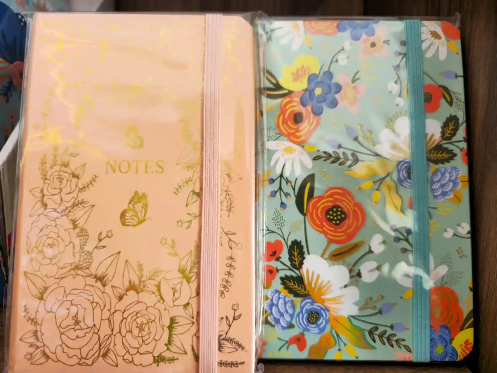 NOTE BOOK GM AVEC ELASTIQUE (PETIT)