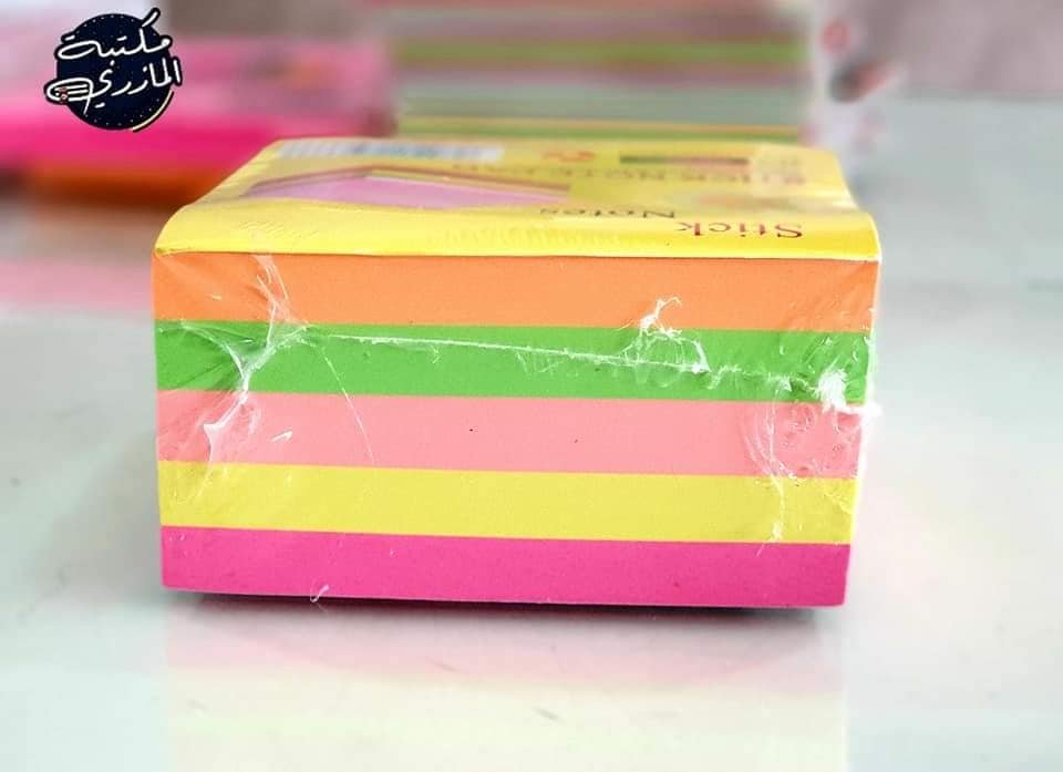 ستيك نوت كبير